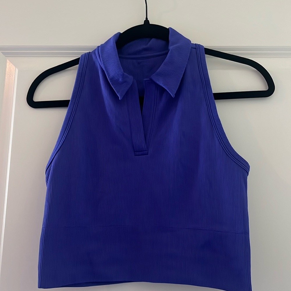 Athleta top